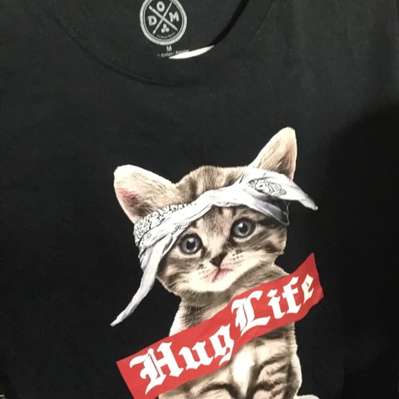 Hug life tee shirt by dom, sz m - Picture 2 of 2